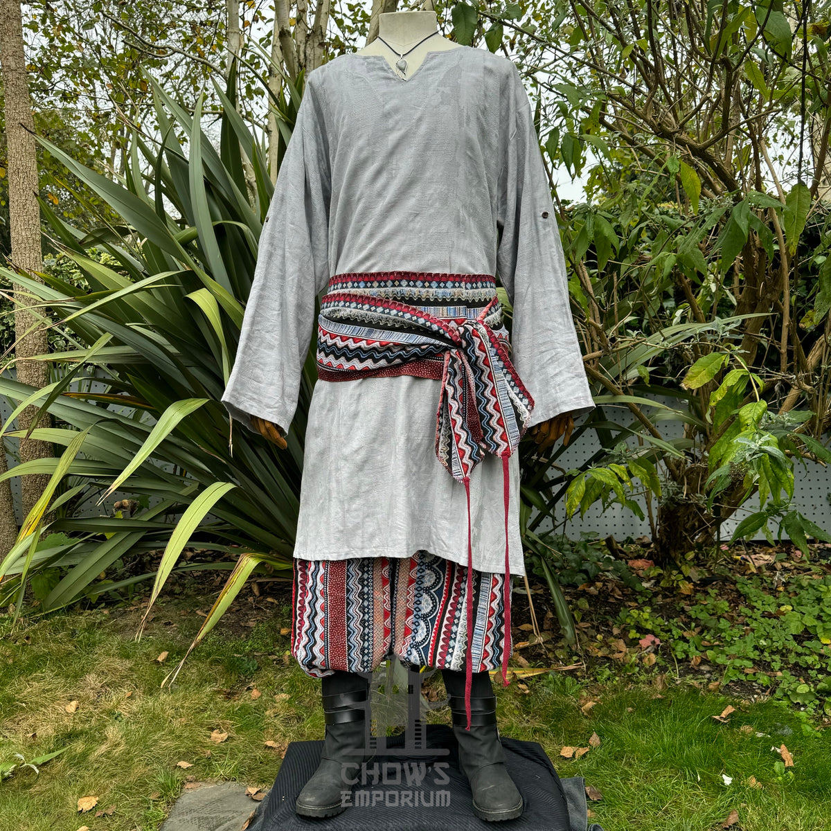 Light grey tunic, trousers, patterned sash, front view, medieval LARP outfit.