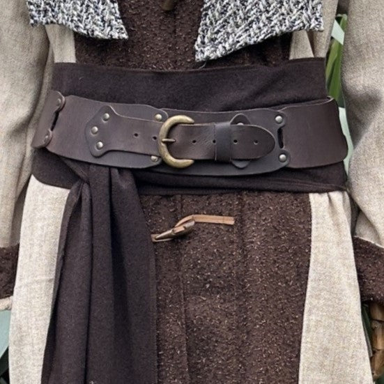 The Sand Mage LARP Set, 4+ pieces (Robe, Tunic, Sash, Necklace)