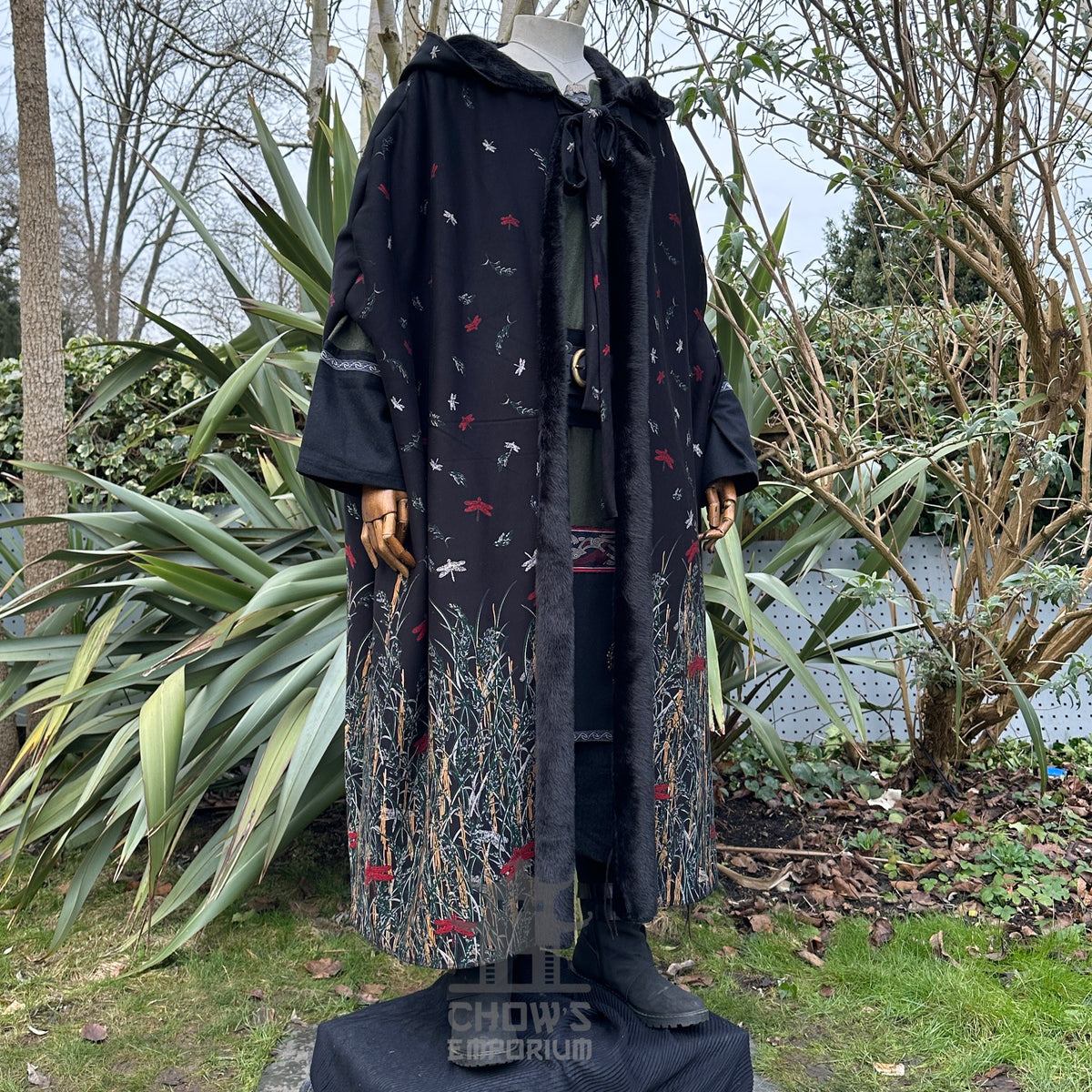 Black fur-lined cloak with embroidery for LARP.
