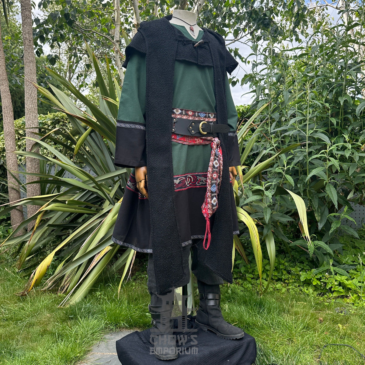Emerald green medieval LARP outfit set with tunic, hood, trousers, and sash.