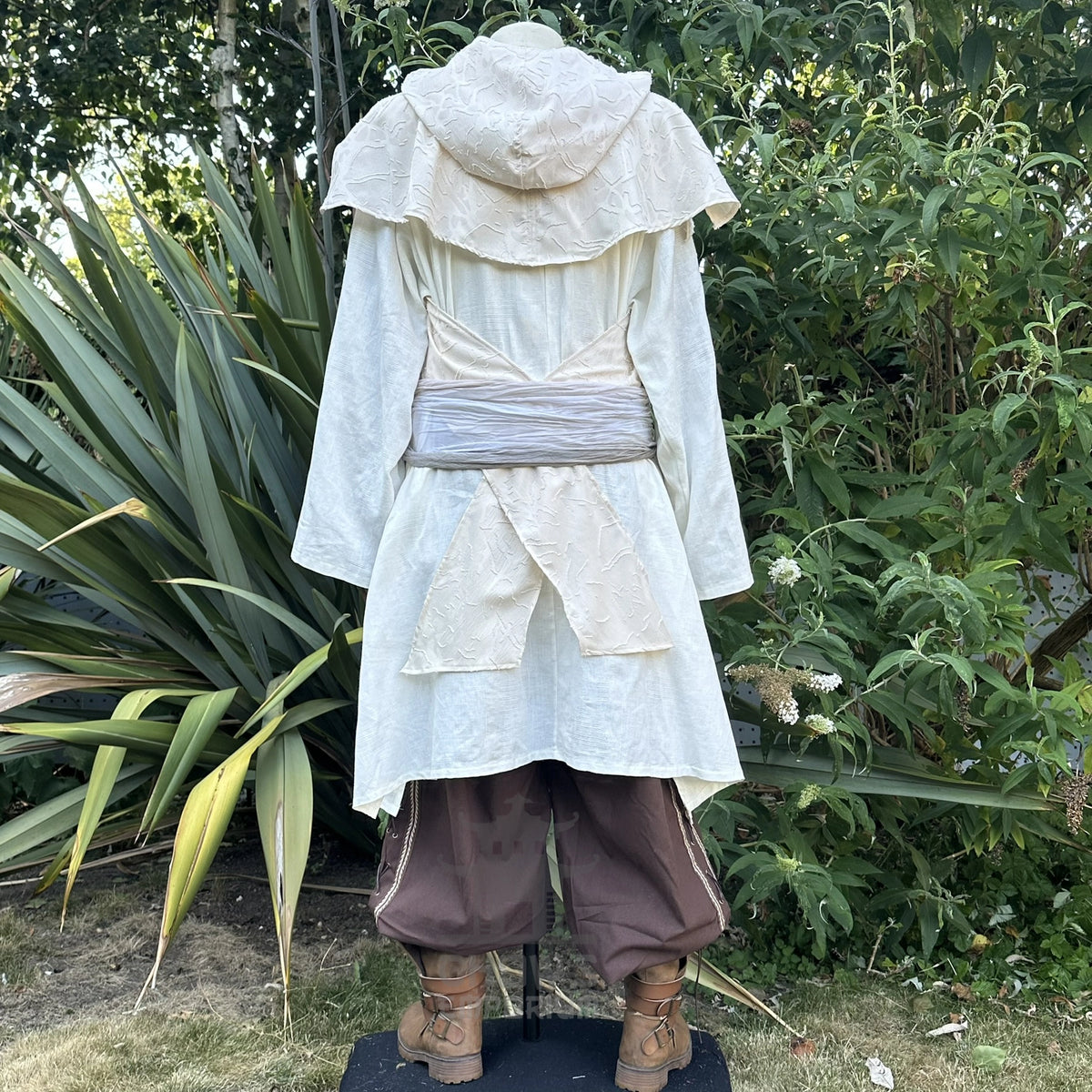 White Lightweight Scarf Hood