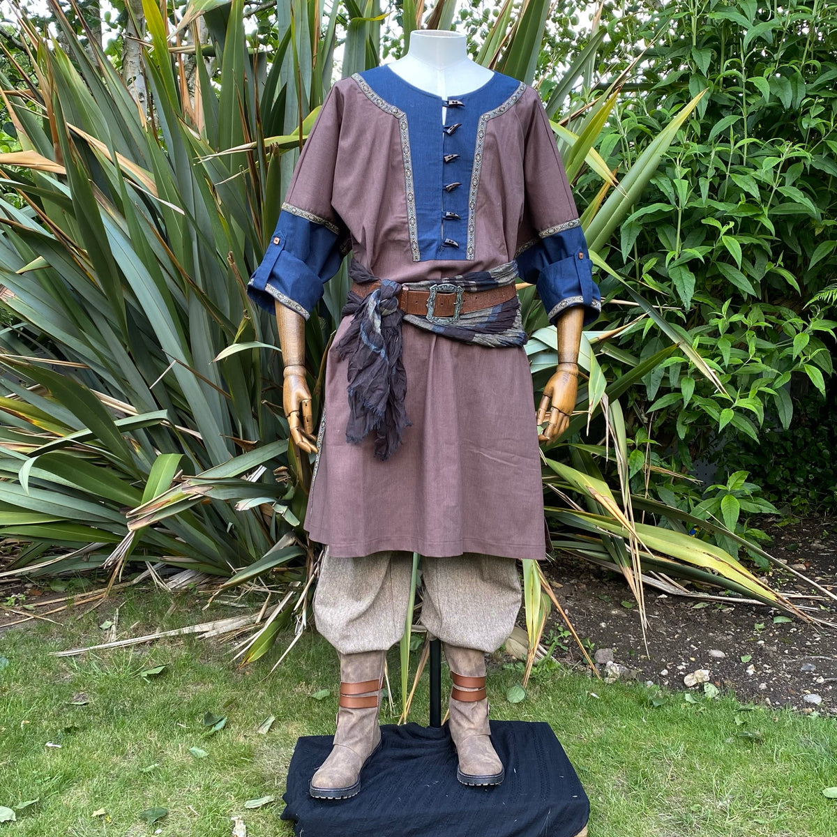buttoned brown and blue Viking tunic for LARP attire.