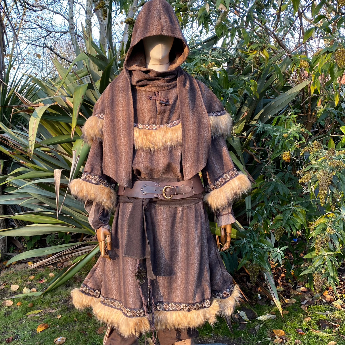 Brown wool LARP tunic and hood with fur trim, front view, forest background.