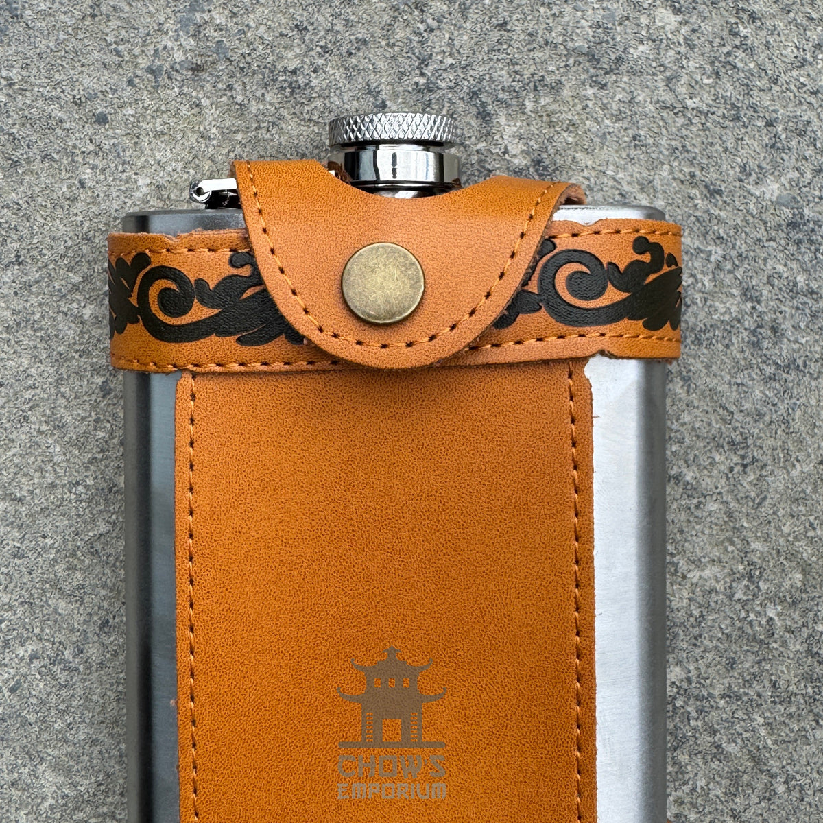 9oz Hip Flask with Leather Holder