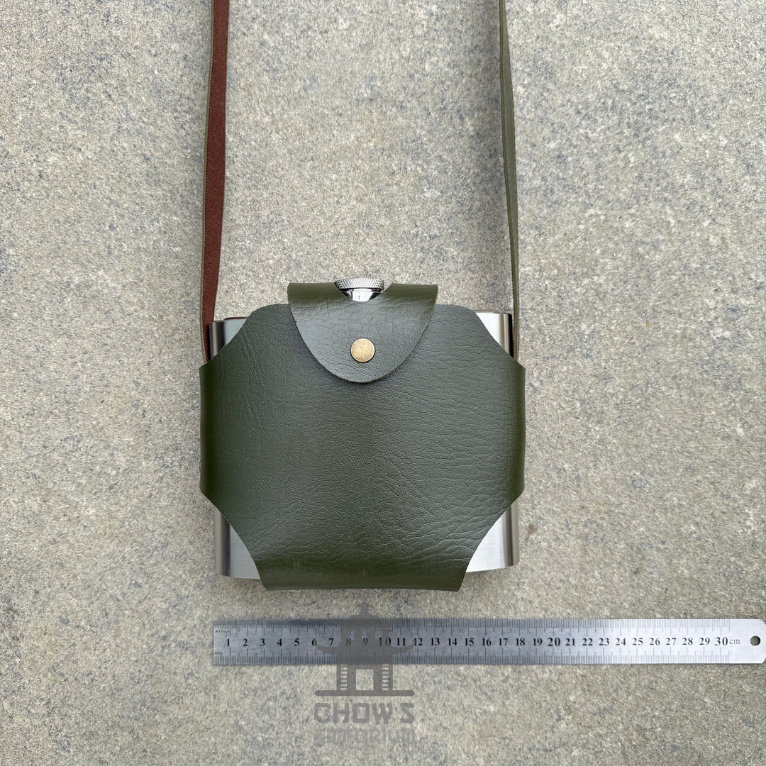 32oz Hip Flask with Leather Holder and Belt Loop