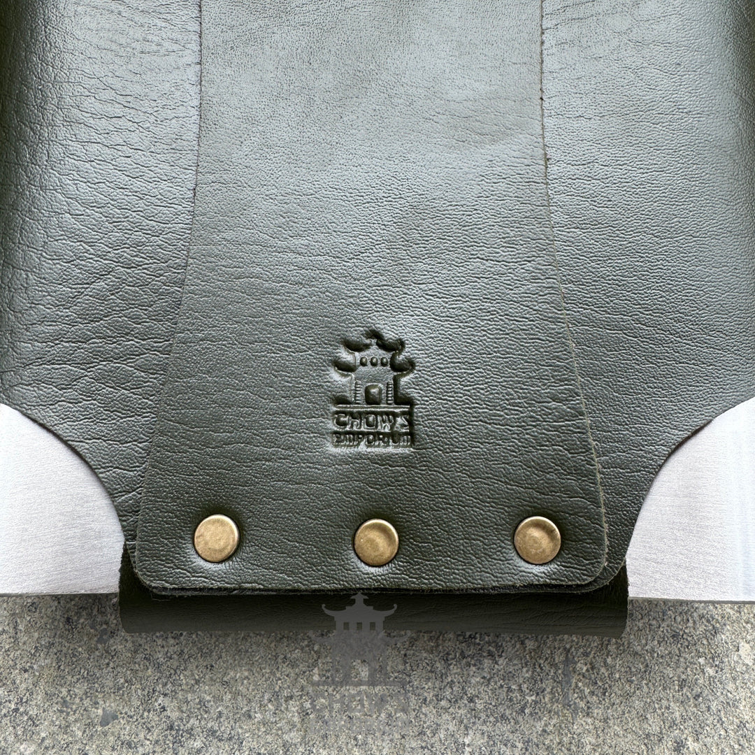 32oz Hip Flask with Leather Holder and Belt Loop