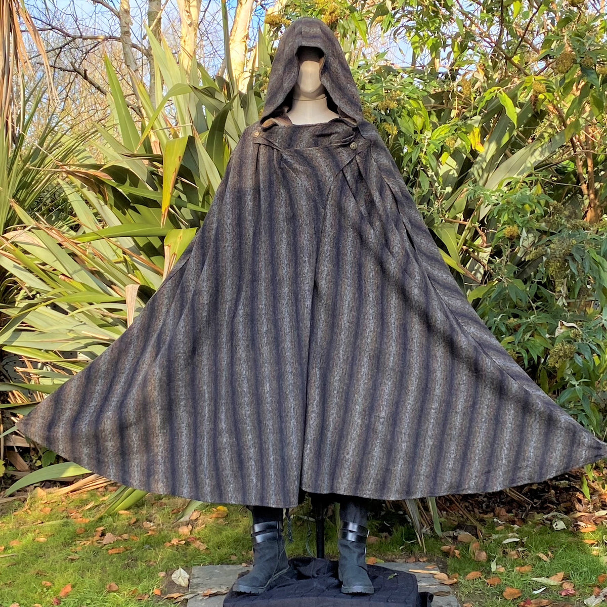 Hooded brown and black striped LARP cloak, medieval fantasy cosplay costume for wizards.