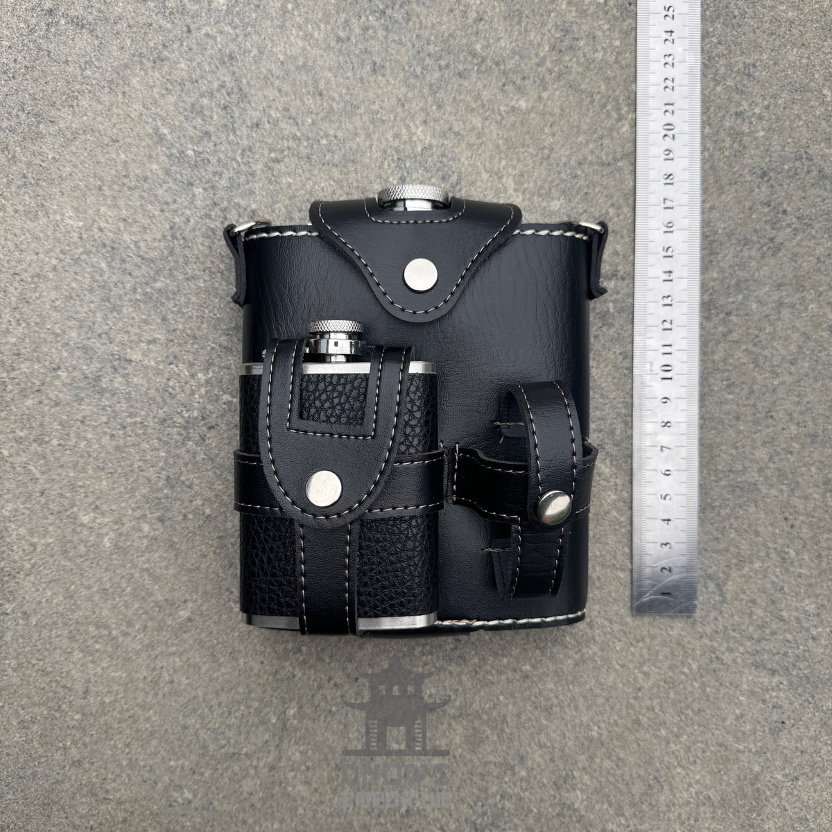 Ranger 18oz Leather Hip Flask with Mini Flask and Pouches