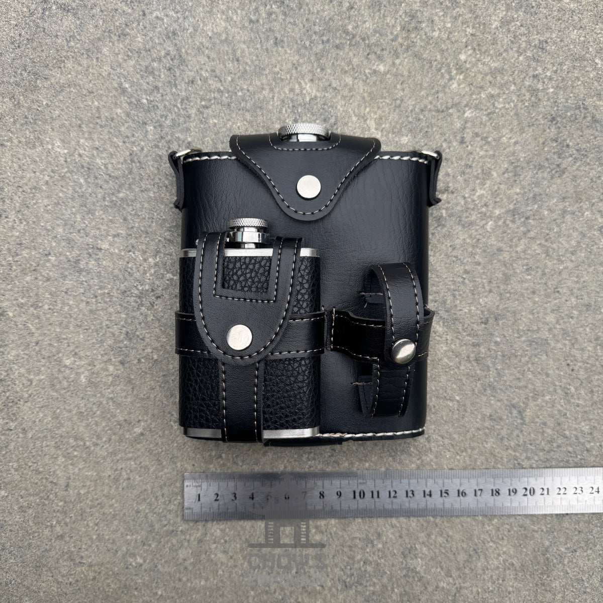 Ranger 18oz Leather Hip Flask with Mini Flask and Pouches