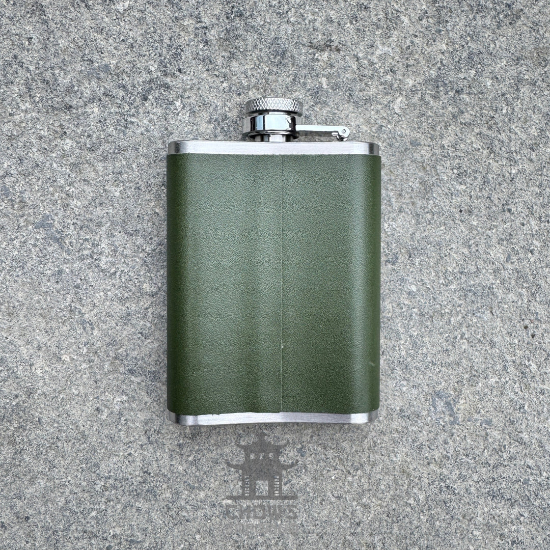 Ranger 18oz Leather Hip Flask with Mini Flask and Pouches