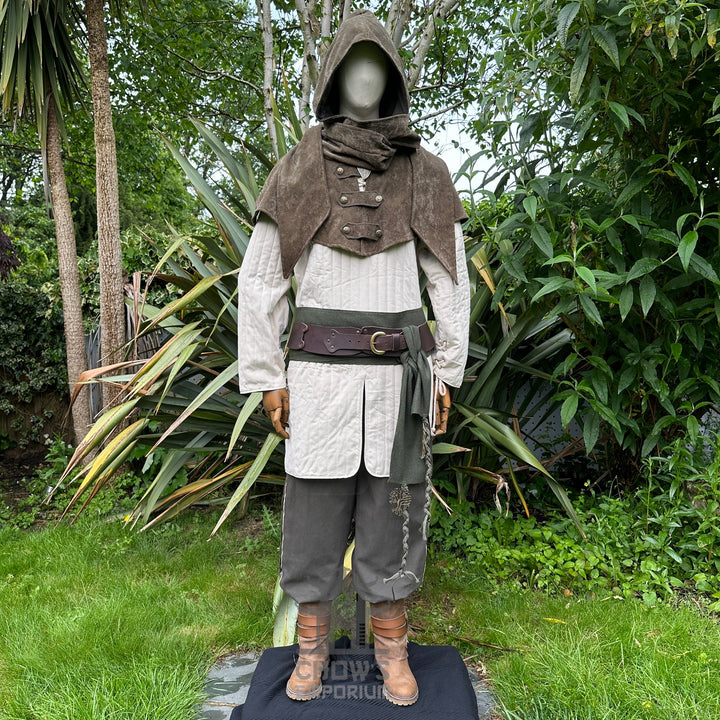 2 Piece Green & White Outfit (Hood & Gambeson)