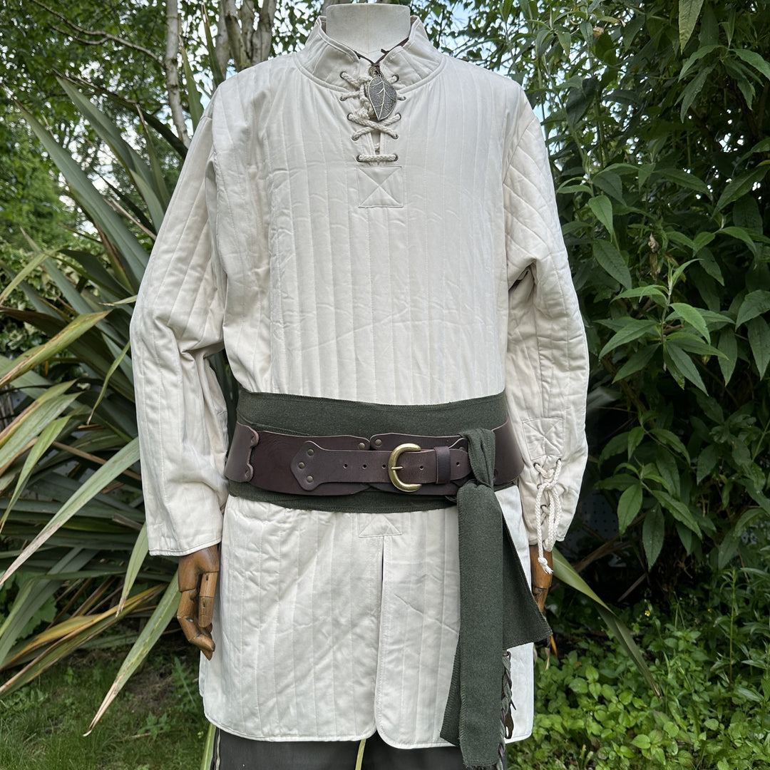 LARP Basic Outfit - 3 Pieces: White Gambeson, Pants, Sash