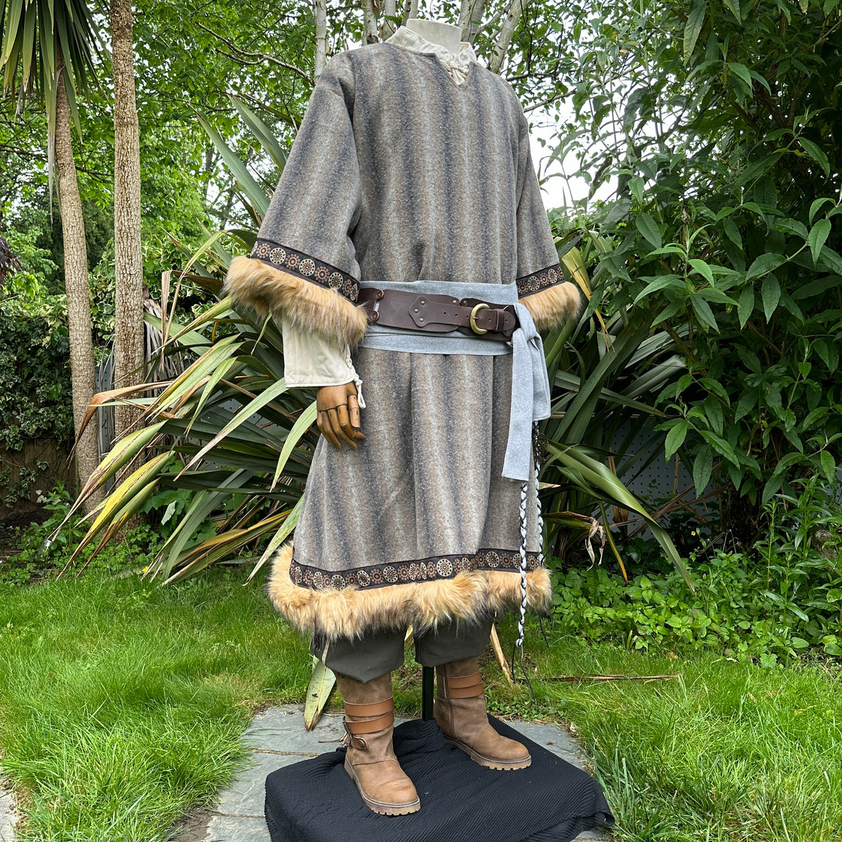 barbarian style tunic with fur accents for Ren faire outfit.