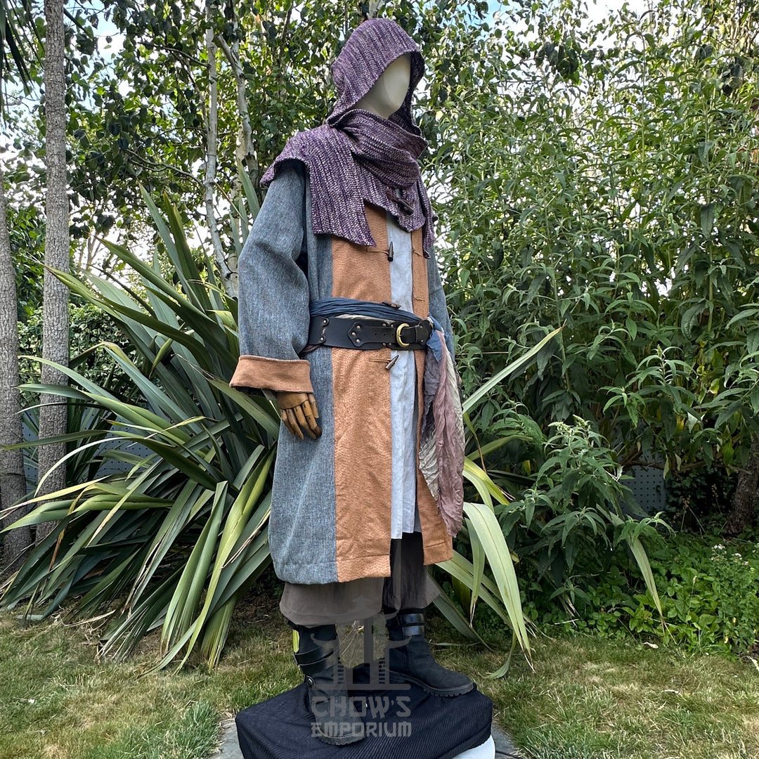 Ocean Cleric Outfit - 4 pieces (Robe, Tunic, Hood & Sash)