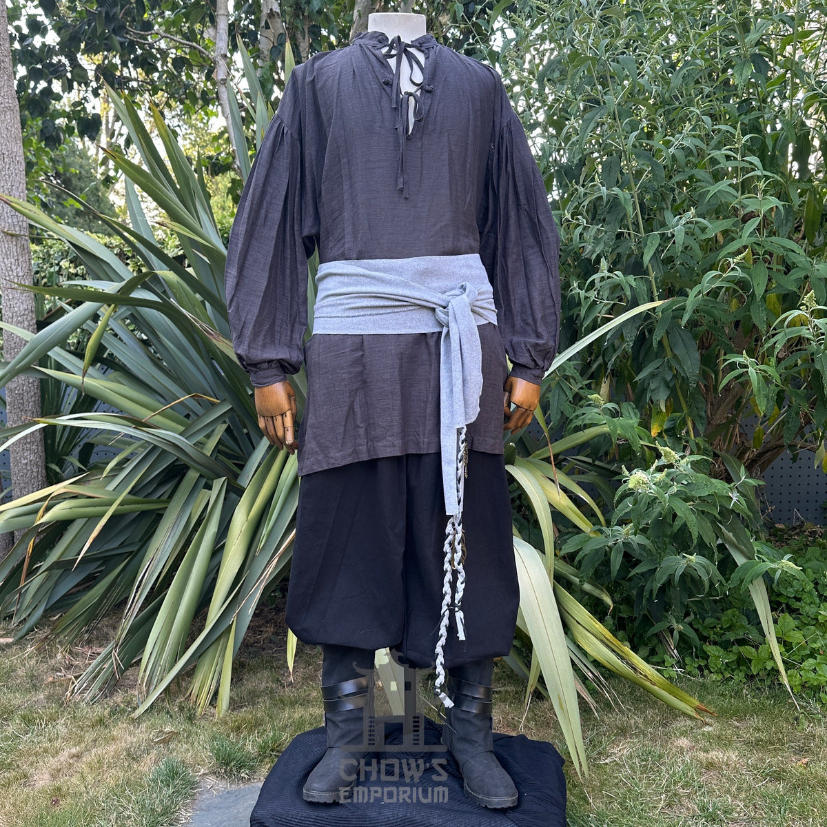 Dark grey medieval shirt in cotton-linen blend, front view for LARP.