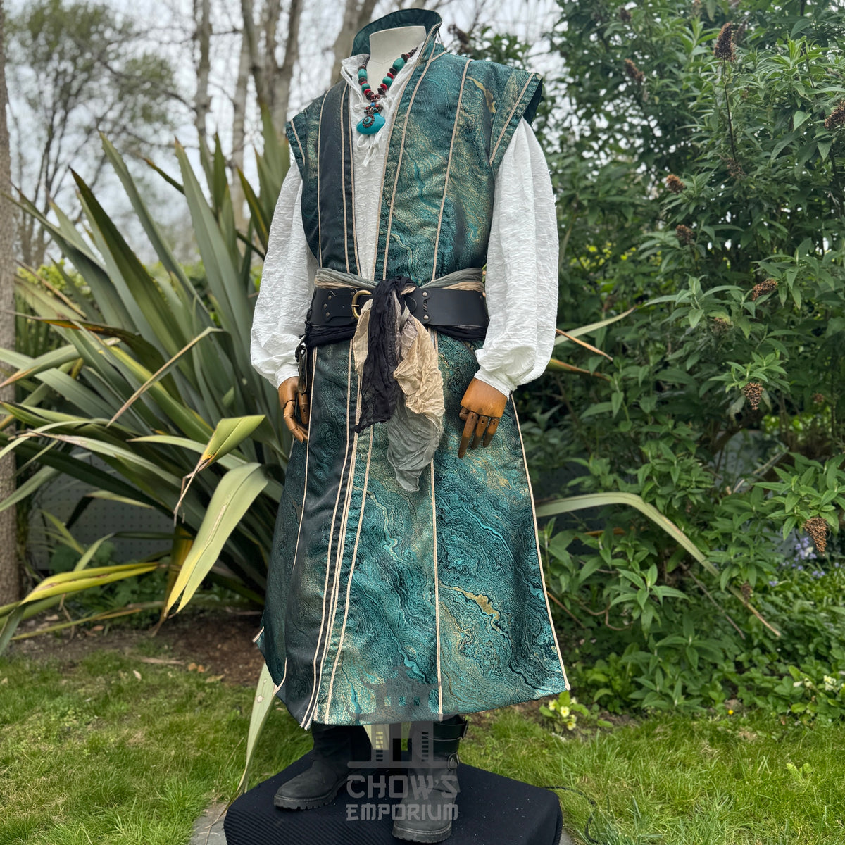 Sorcerers Robe in Green & Gold