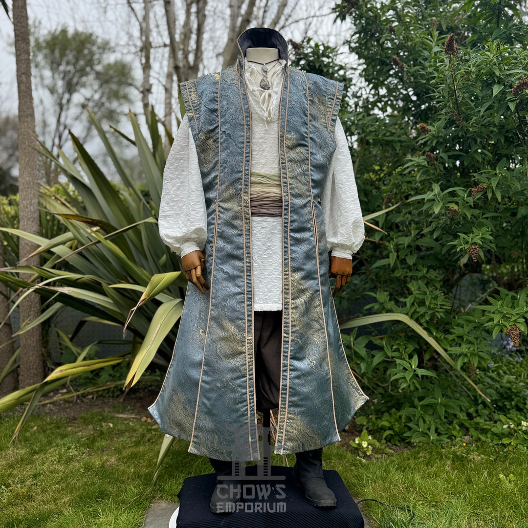 Sorcerers Robe in Grey & Gold