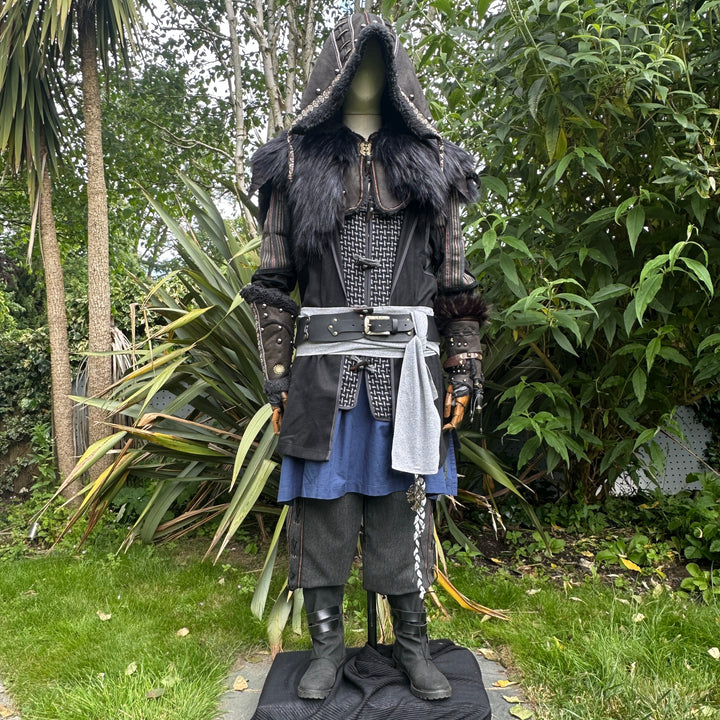 LARP-Outfit für Schurken-Druiden – 7 Teile: Jacke, Kapuze, Armschienen, Tunika, Hose, Gürtel, Schärpe