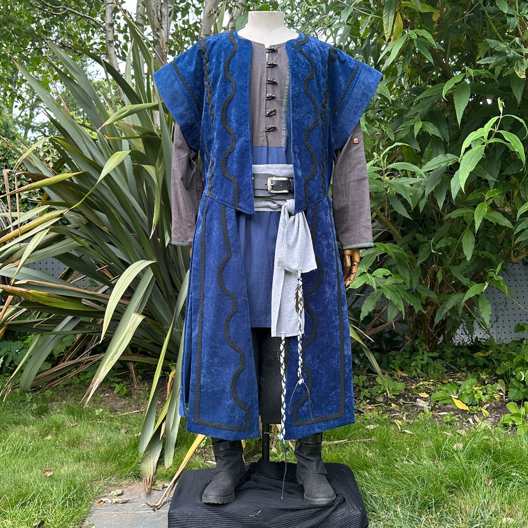 Storm Master LARP-Outfit – 3-teilig: Weste, Tunika und Schärpe mit blauen Einsätzen