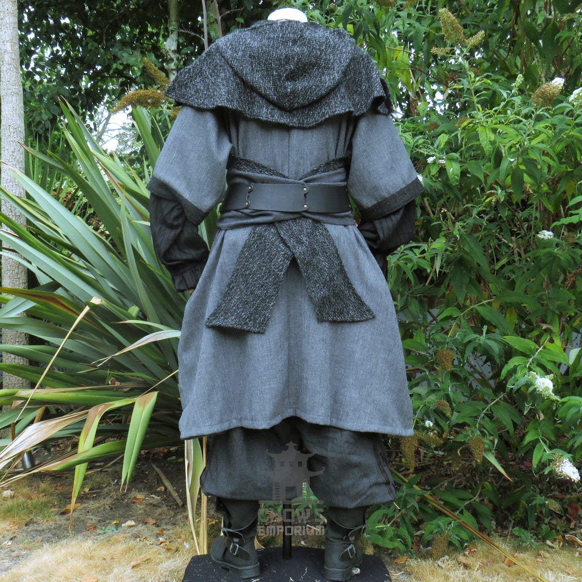 LARP Basic Outfit - 3 pieces Grey & Purple (Tunic, Hood, Sash)