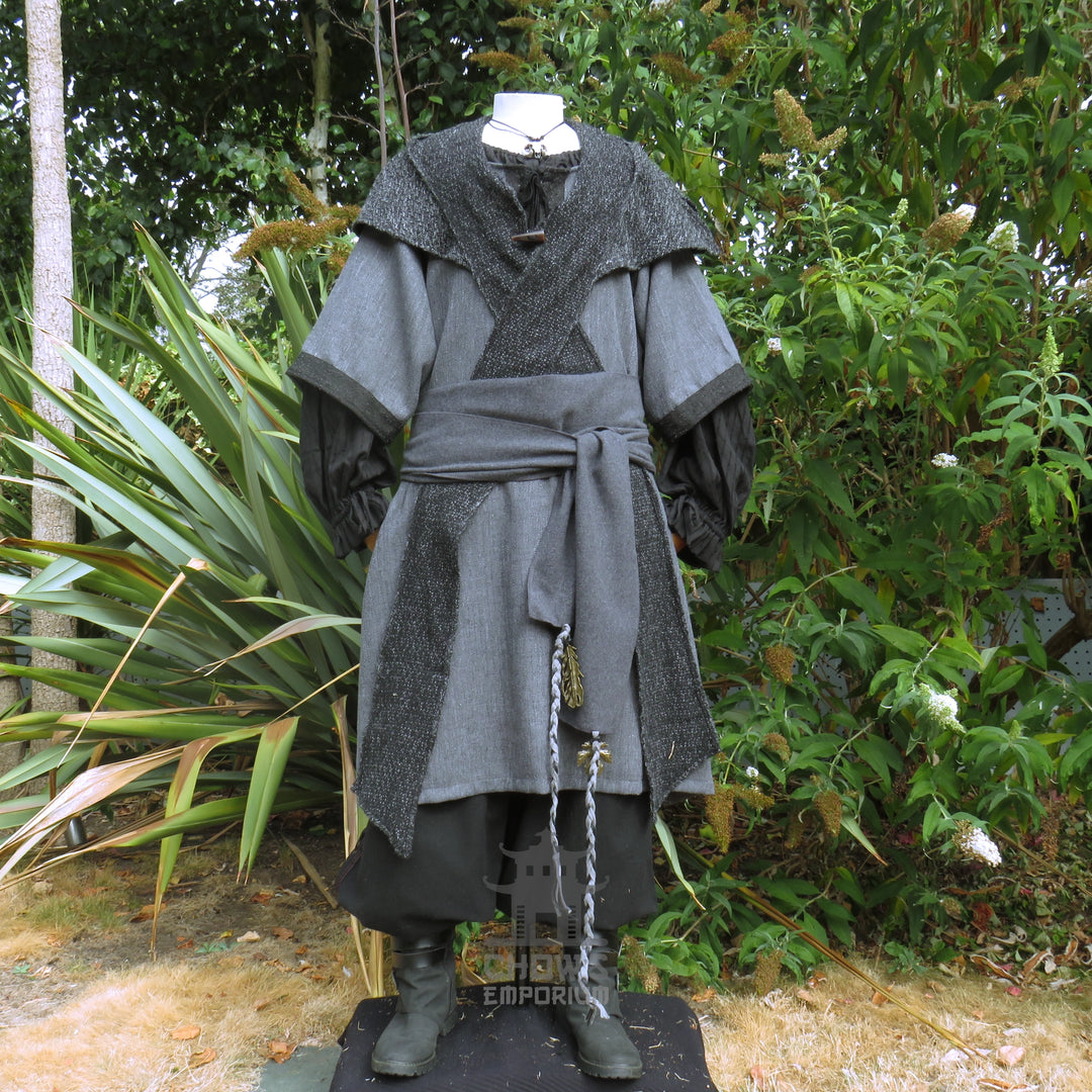 LARP Basic Outfit - 3 pieces Grey & Purple (Tunic, Hood, Sash)
