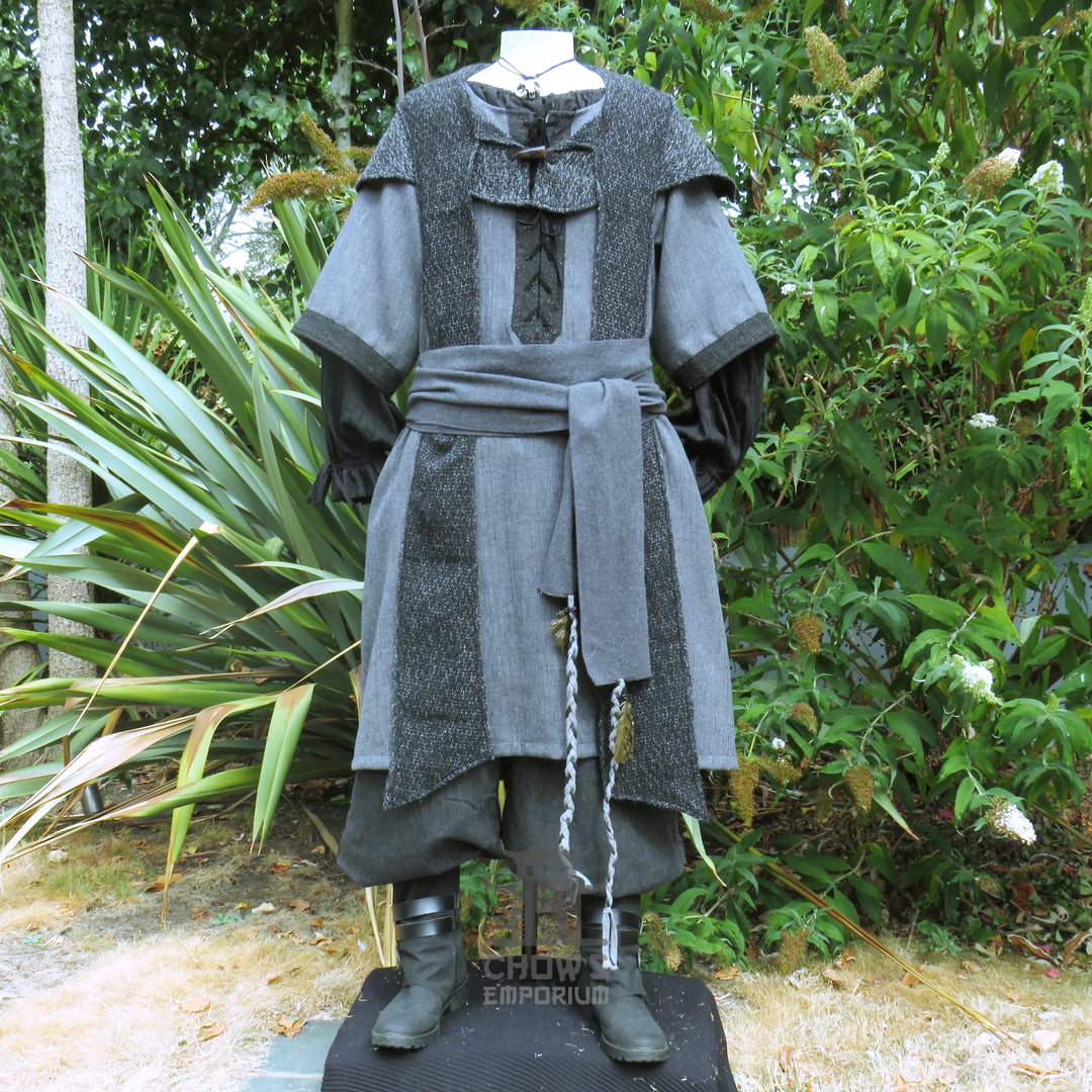 LARP Basic Outfit - 3 pieces Grey & Purple (Tunic, Hood, Sash)