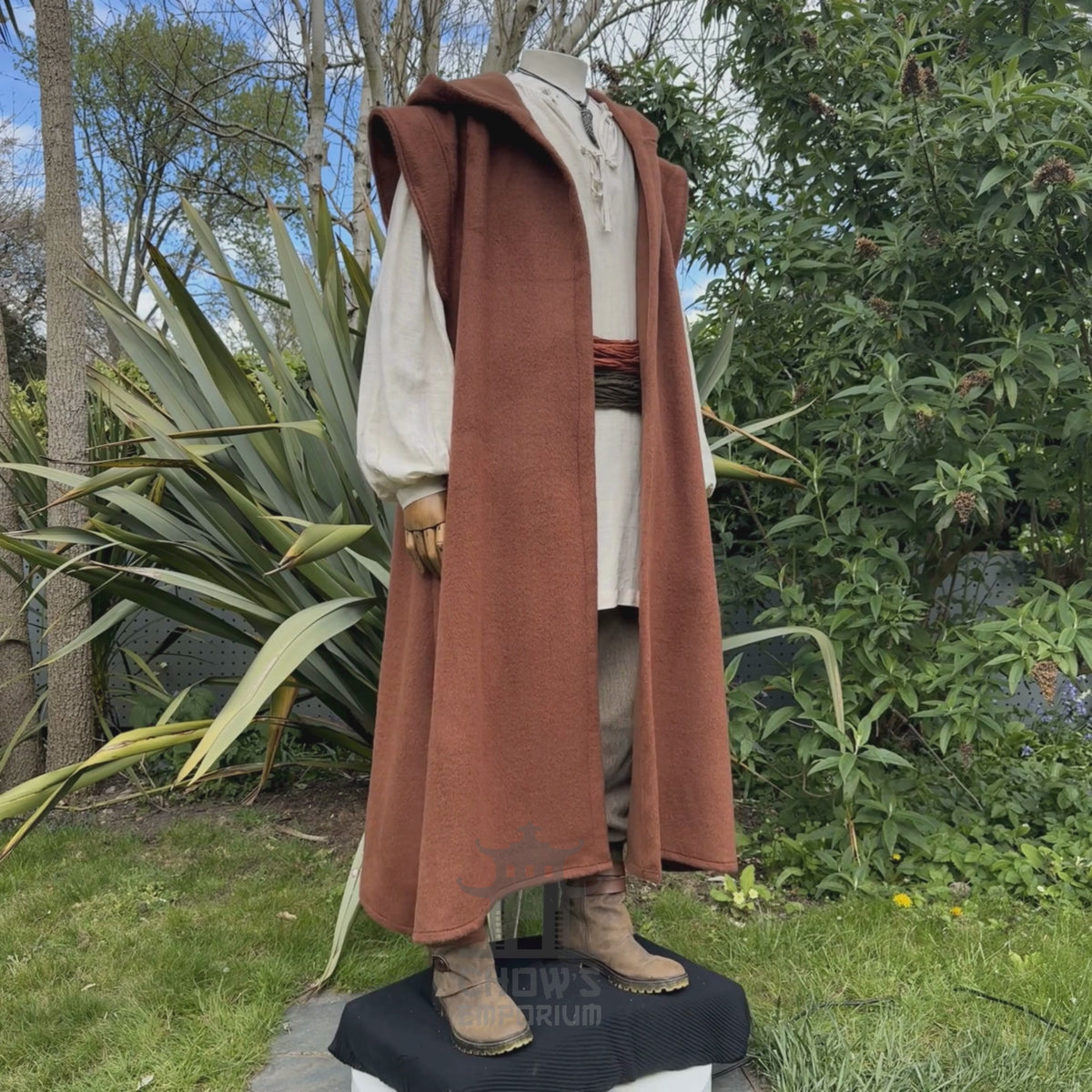 Medieval Hooded Sleeveless Robe in Rust