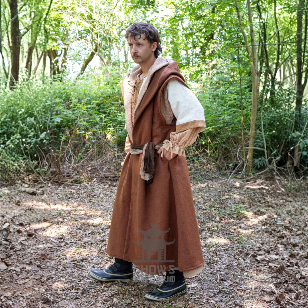 Rust Hooded Sleeveless Robe