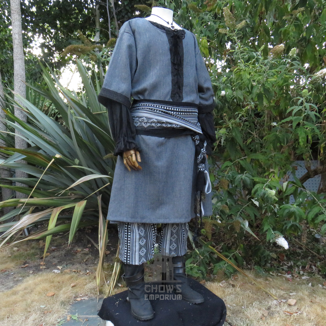 LARP Basic Outfit - 3 pieces Grey & Purple (Tunic, Hood, Sash)