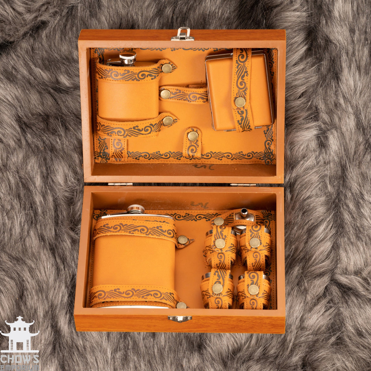 Ornate LARP hip flask set with embossed leather in a wooden box.