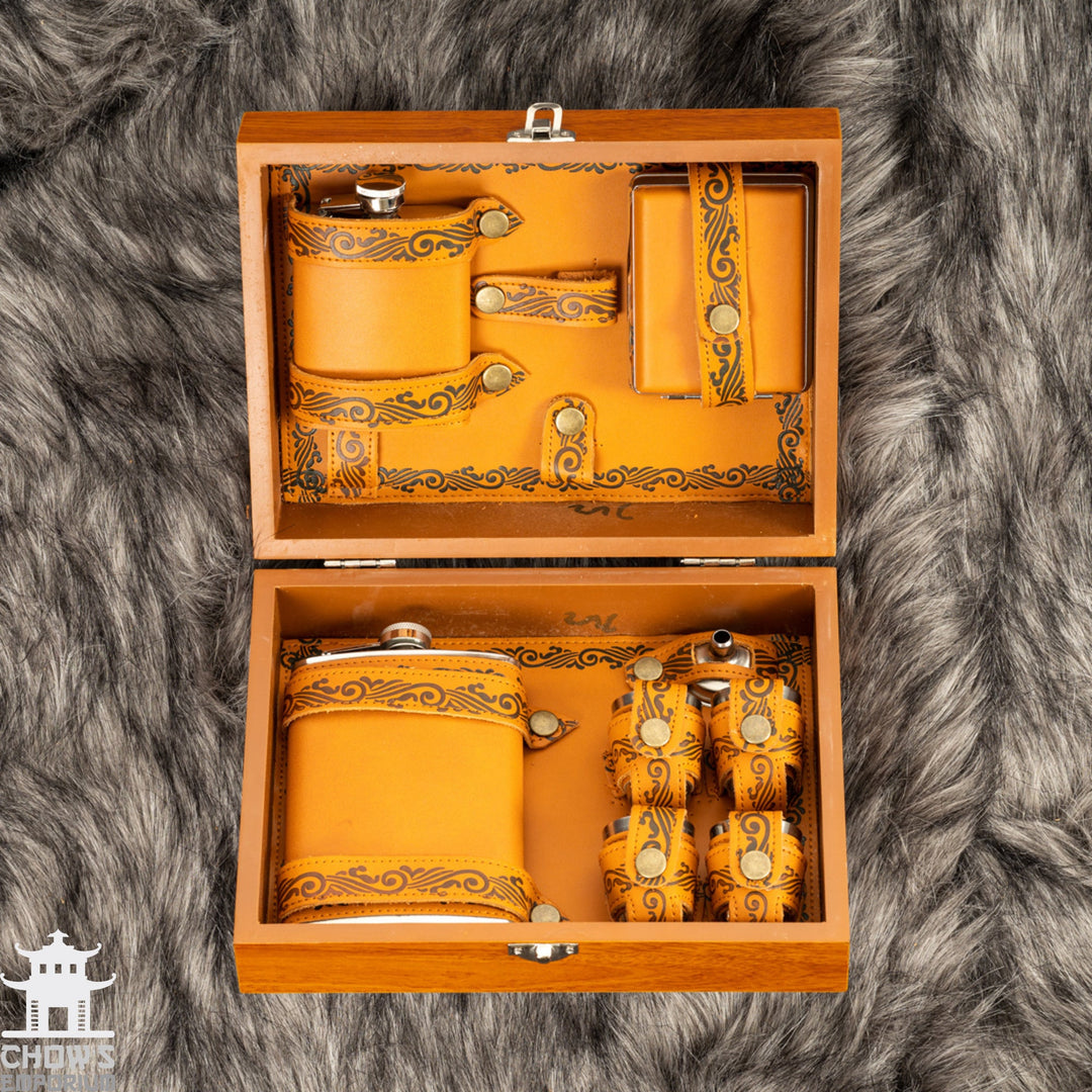 Hip Flask - Ornate Box Set - Chows Emporium Ltd