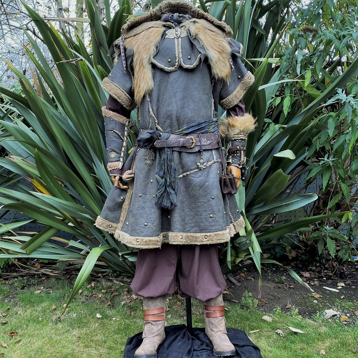 Barbarian LARP outfit front view with fur-trimmed details in.