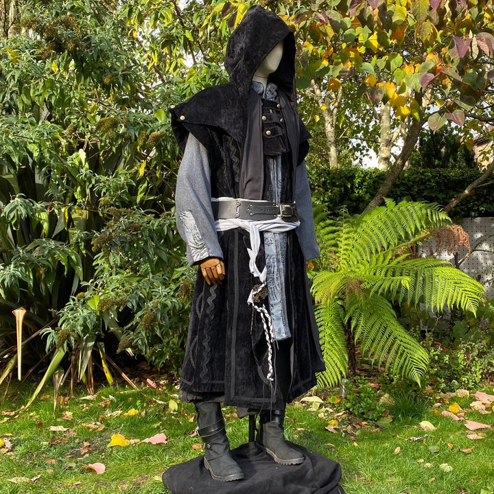 This LARP Hood is Black with a Wrap Around extention. This Viking Scarf Hood is made of Faux Suede Effect, and is Water Resistant and Warm: perfect for your LARP Character and LARP Costume, Cosplay Event, and Ren Faire.