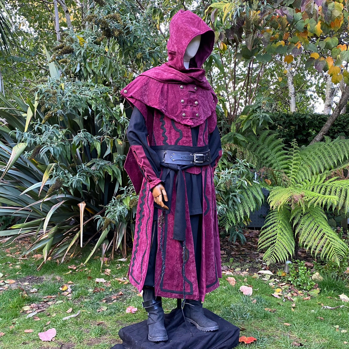 Hooded figure in red cloak with black belt for LARP.
