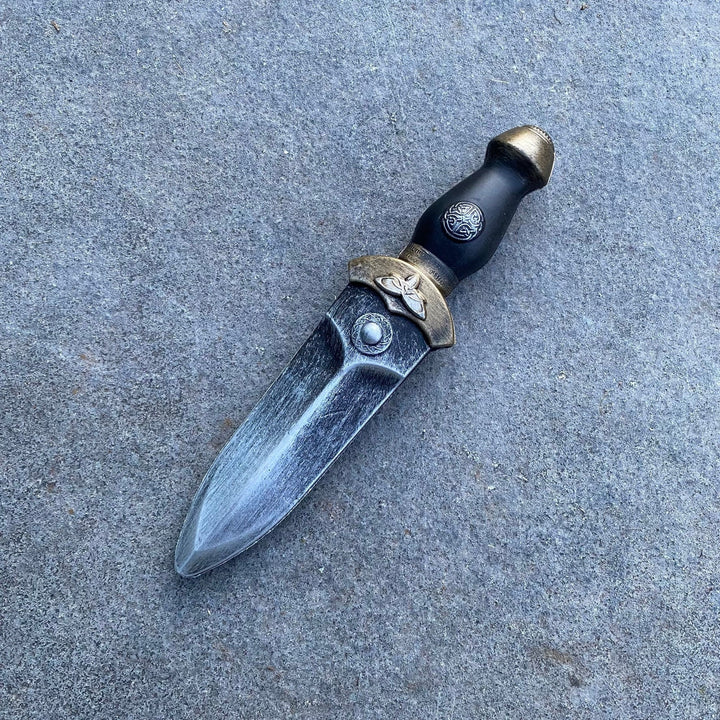 LARP Weapons | Foam Daggers, Latex Blades & Arrows | Chows