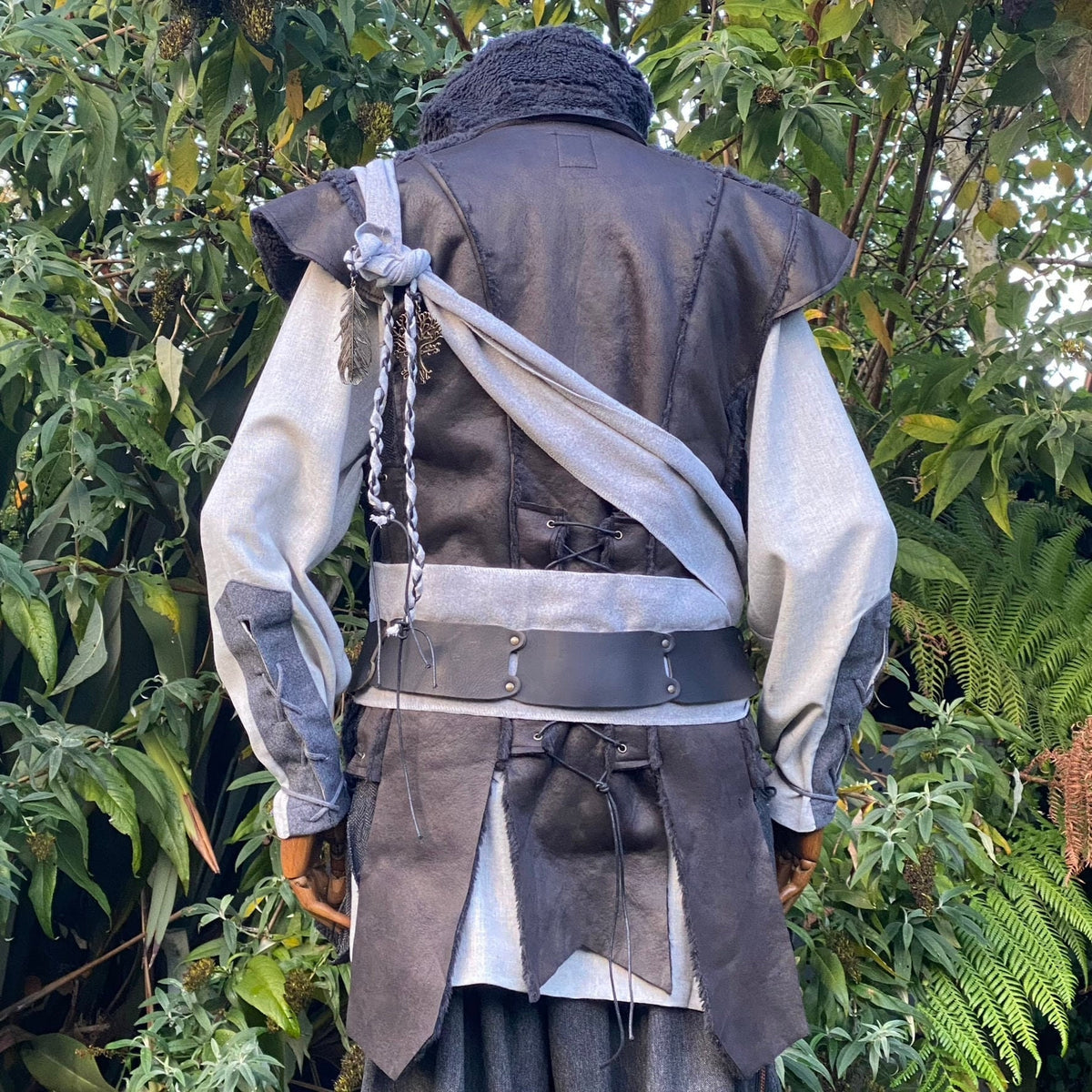 Dark Hunter LARP set with black waistcoat and grey hood, rear view.