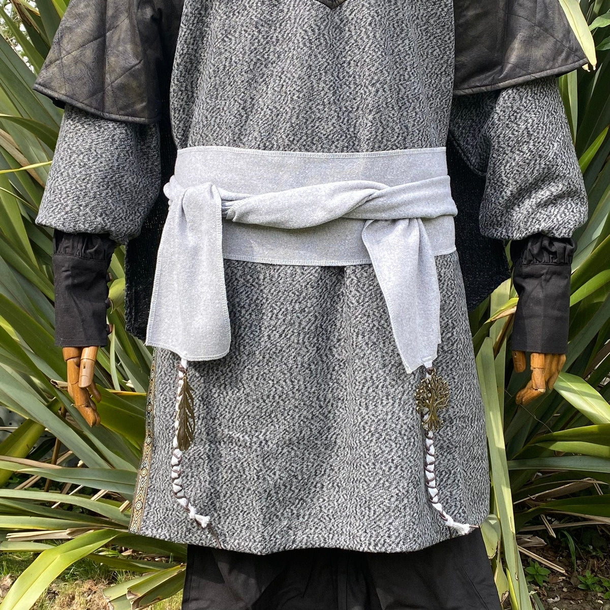 Medieval LARP grey wool sash tied at waist, close-up on mannequin.