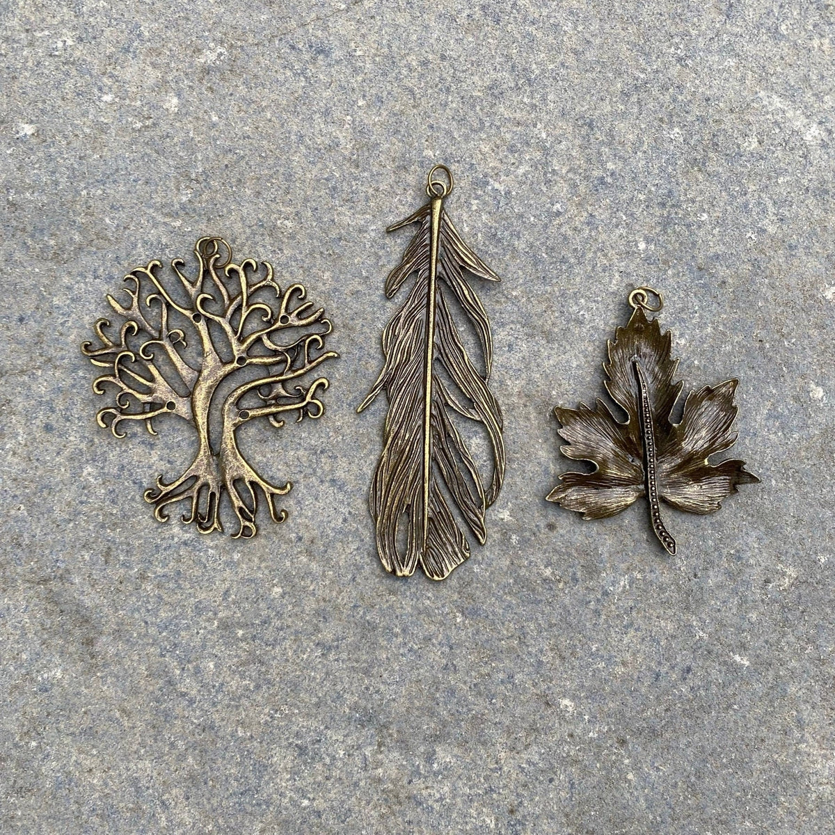 Bronze tree, feather, maple charms for LARP medieval costume accessories.